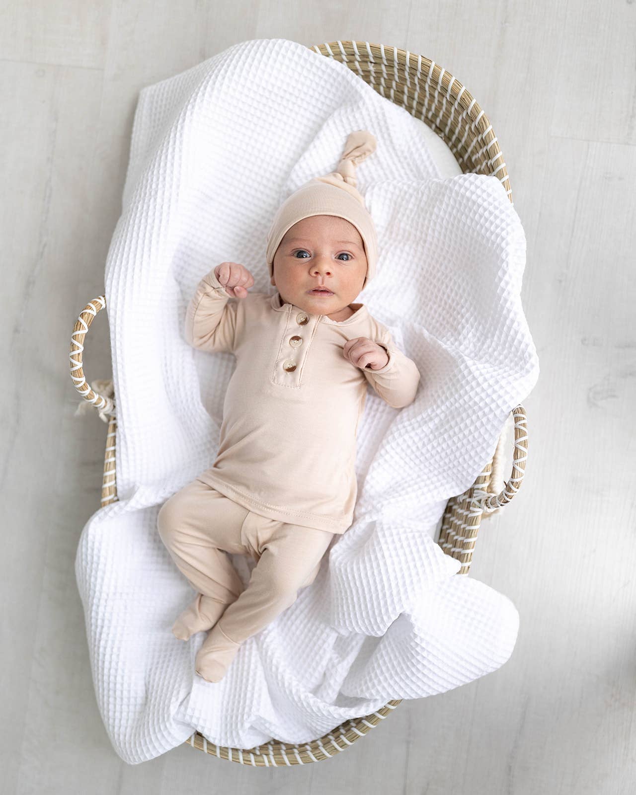 Top & Bottom Baby Outfit (Newborn - 12 M) - Sand - Beige